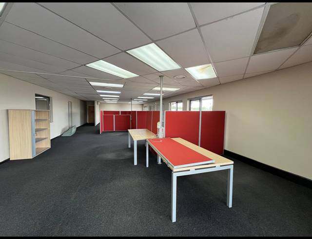 7,487M² WAREHOUSE FOR SALE IN STRIJDOMPARK